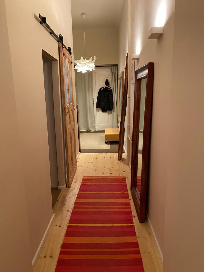 Fewo Gruene Mommsenstrasse - Bei Becker Klingeln Apartment Berlin Luaran gambar